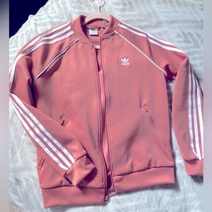 Addidas 🍑 Jacket !!!